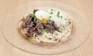 冷やし馬肉ぶっかけうどん